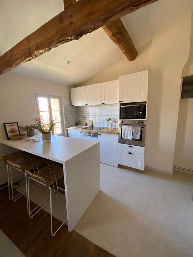 Apartment With Mediterranean Charm In The Heart Of The Provencal Market Antibes Eksteriør bilde