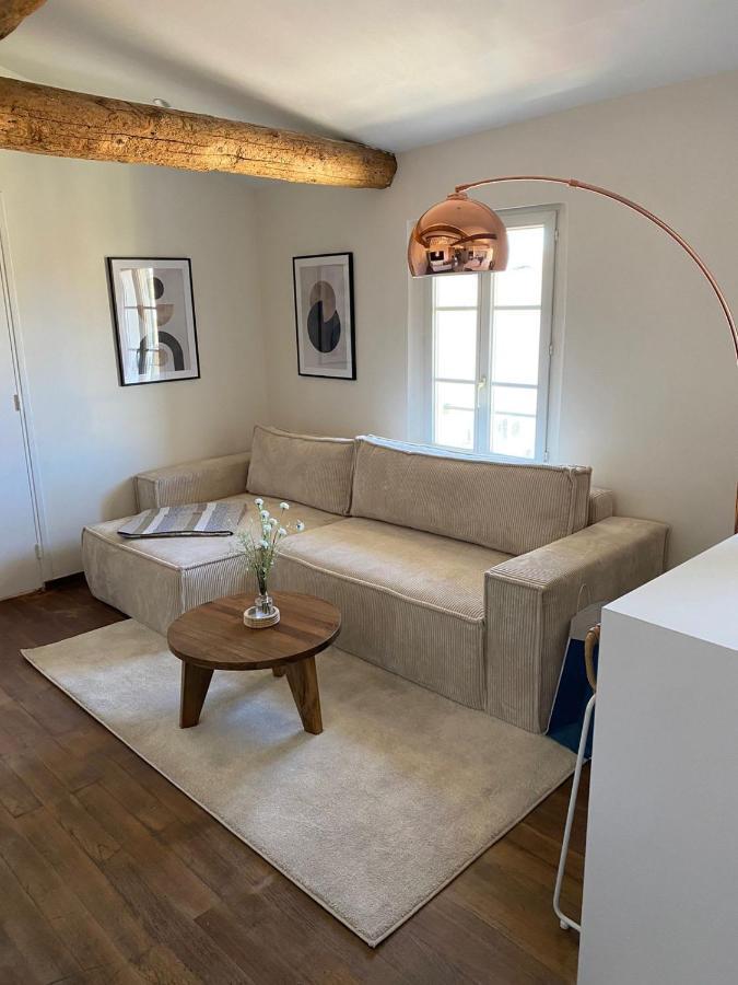 Apartment With Mediterranean Charm In The Heart Of The Provencal Market Antibes Eksteriør bilde