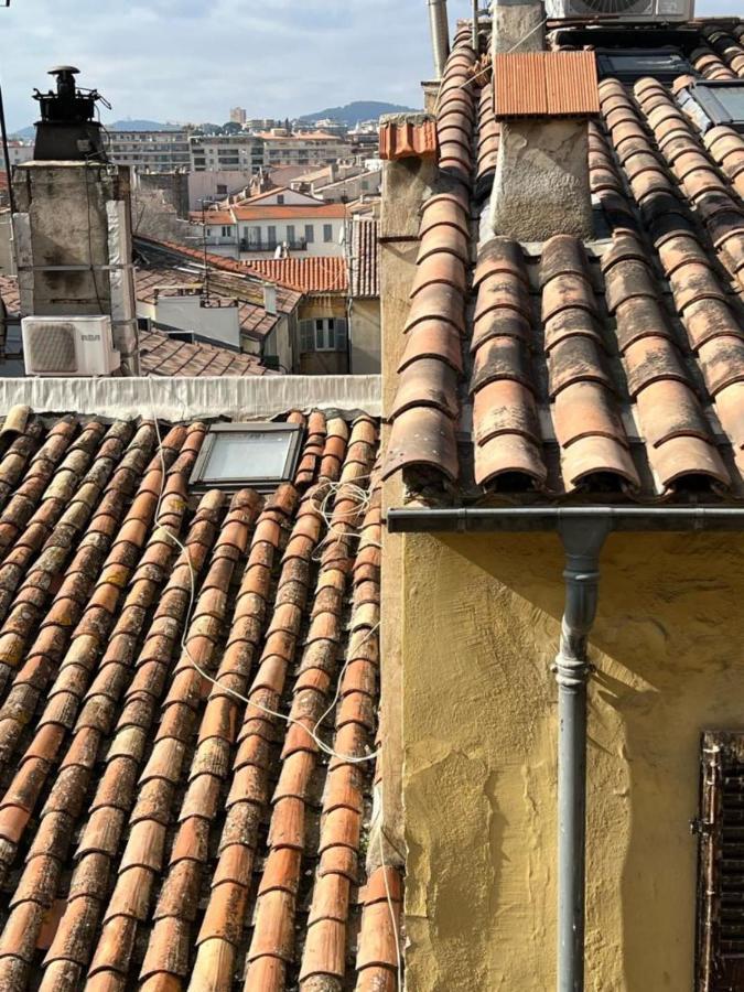Apartment With Mediterranean Charm In The Heart Of The Provencal Market Antibes Eksteriør bilde